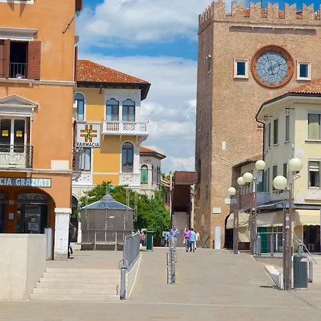 Διαμέρισμα Piazza Ferretto In 10 Min Ac & Wifi *